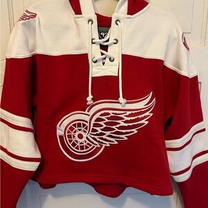 Women's Detroit Red Wings '47 Red Cropped Superior Lacer Pullover Hoodie